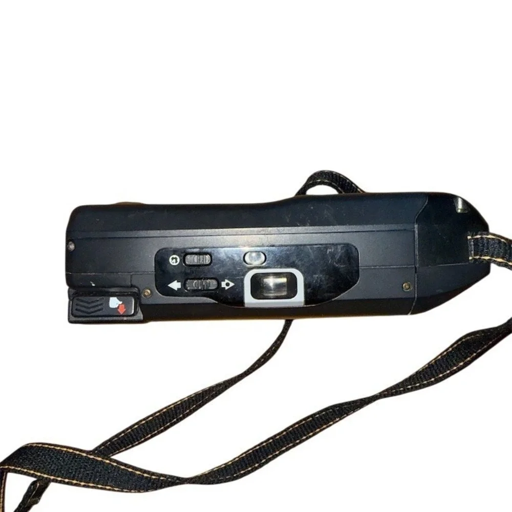 Polaroid Captiva SLR Autofocus Instant Camera‎ Black w/ Flash Wrist Strap